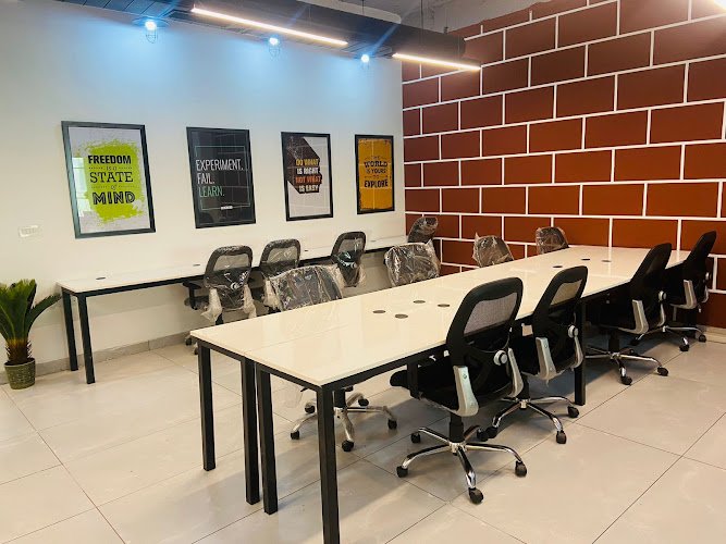 SupremeWork | Co-working Sector 16 coworking space in Noida, India 1