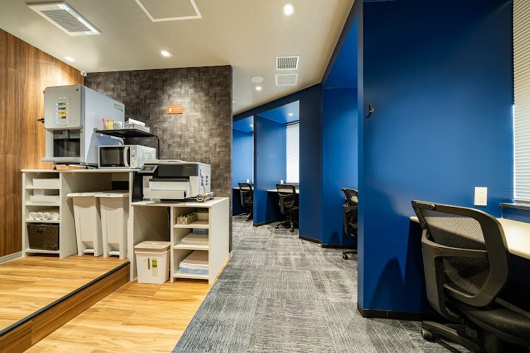 KEISEI×BIZcomfort渋谷南 coworking space in Shibuya, Japan 1