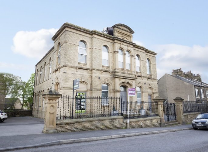 The Old Chapel Student Accommodation - Cloud Student Homes coworking space in Huddersfield, United Kingdom of Great Britain and Northern Ireland 1