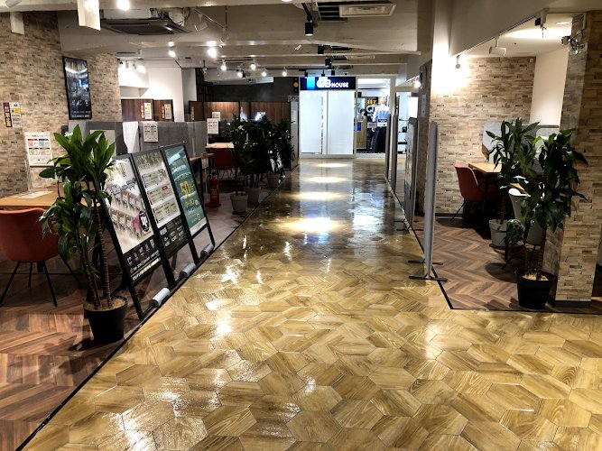 coin space coworking space in Ota City, Japan 1