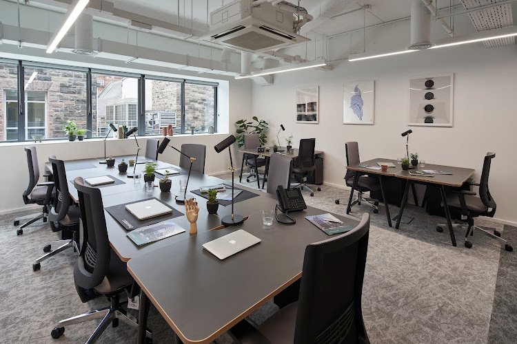 Urban HQ coworking space in Belfast, United Kingdom of Great Britain and Northern Ireland 1