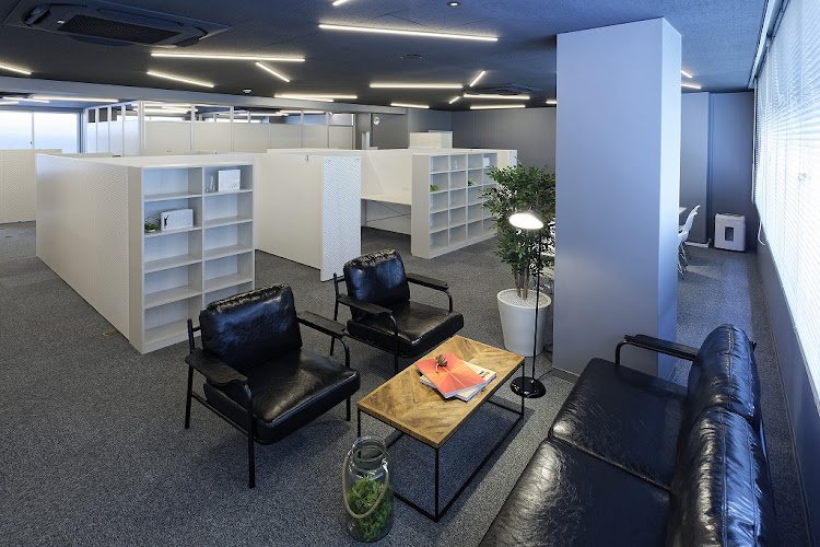 モデリアカラーズ中野 coworking space in Nakano City, Japan 1