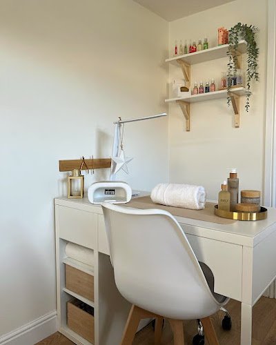 Gemma Steven Beauty coworking space in Penicuik, United Kingdom of Great Britain and Northern Ireland 1