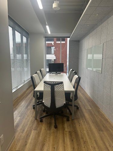 KNZ Coworking Cafe coworking space in Minato City, Japan 1