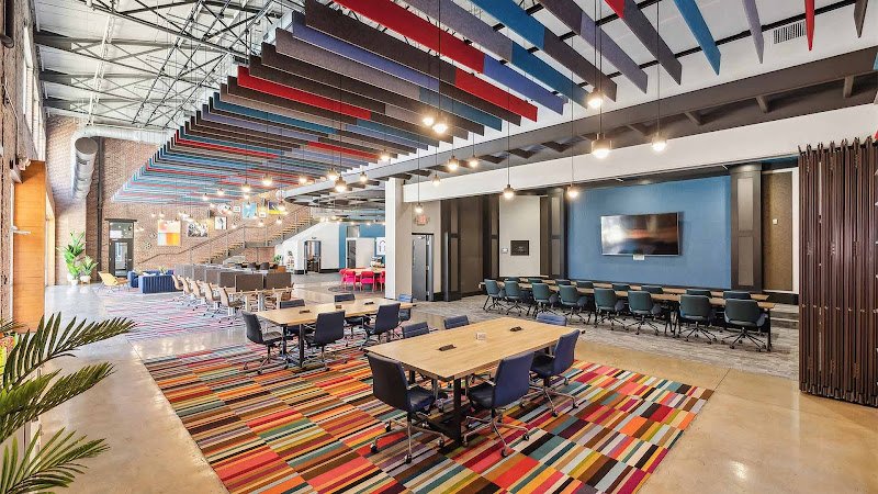 Apt CoWork at The Melrose coworking space in Nashville, United States of America 1