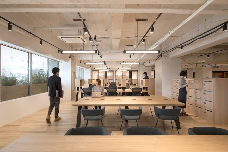 LIFULL HUB coworking space in Chiyoda City, Japan 1