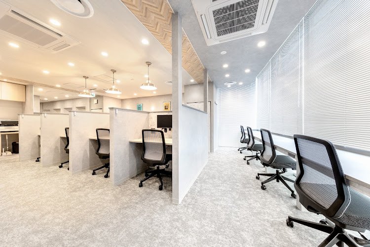 BIZcomfort下北沢南口 coworking space in Setagaya City, Japan 1