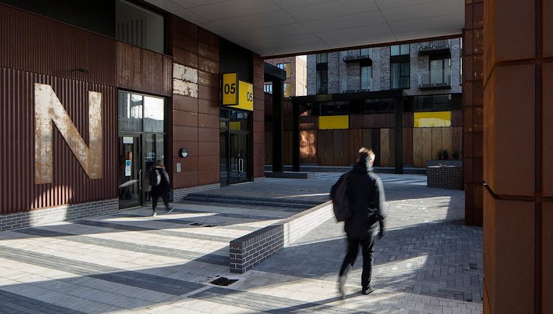 Caxton Works coworking space in London, United Kingdom of Great Britain and Northern Ireland 1