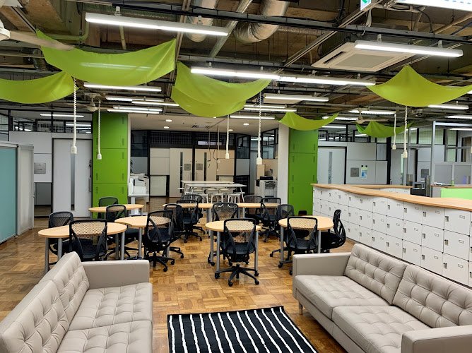 Chiyoda Platform Square coworking space in Chiyoda City, Japan 1