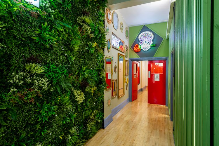 London Backpackers Hostel coworking space in London, United Kingdom of Great Britain and Northern Ireland 1