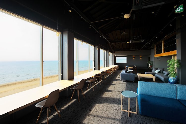 Chirihama Rest House coworking space in Hakui, Japan 1