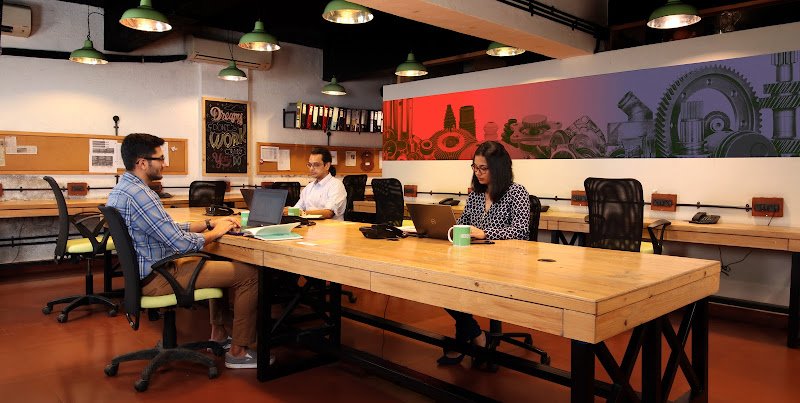 Cocoon Workspaces coworking space in Mumbai, India 1