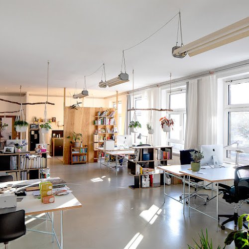 ALTMOABIT19 Bürogemeinschaft coworking space in Berlin, Germany 1