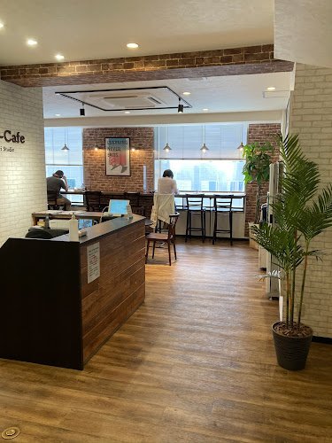 Benkyokafesapporoodorisutajio coworking space in Sapporo, Japan 1