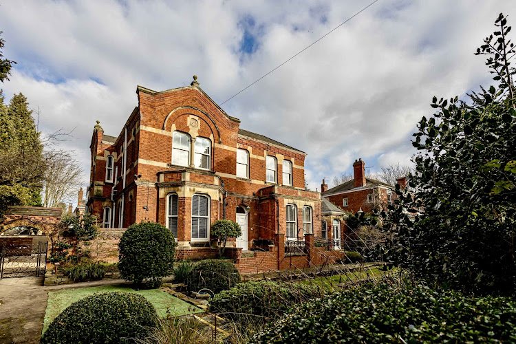 Coppergate Mews Apartments & Coach House by Coppergate, Grimsby coworking space in Grimsby, United Kingdom of Great Britain and Northern Ireland 1