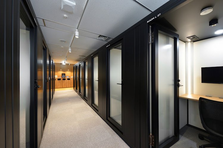 H¹T 横浜西口 THE GARDEN（エイチワンティー） coworking space in Yokohama, Japan 1