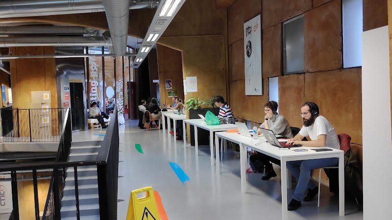 Oviedo Emprende coworking space in Oviedo, Spain 1