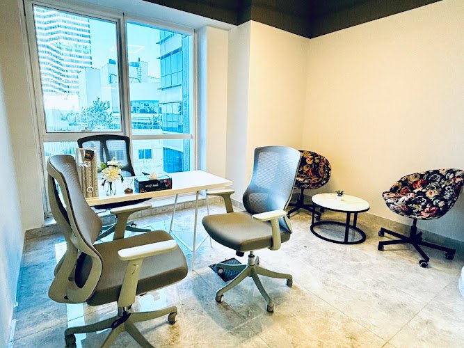 Marina Pearl Business Center L.L.C coworking space in AE, United Arab Emirates 1