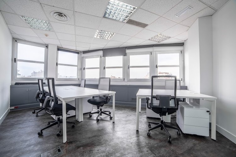 Coworking La Fábrica coworking space in Madrid, Spain 1