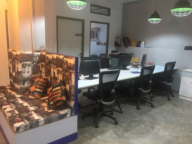 Coworking Spaces In Delhi NCR - Urban Hive Spaces (UHS) coworking space in New Delhi, India 1