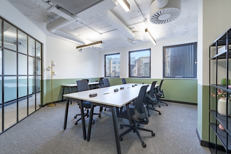 The Boutique Workplace Company - 222 Bishopsgate coworking space in London, United Kingdom of Great Britain and Northern Ireland 1
