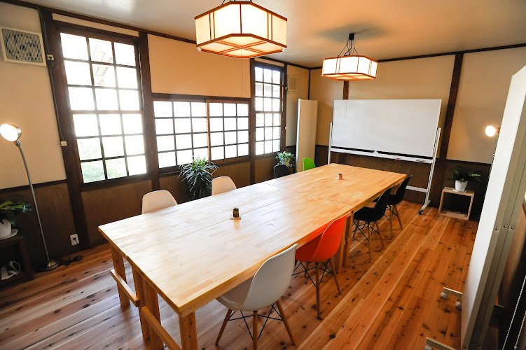 アートインク津山 coworking space in Tsuyama, Japan 1