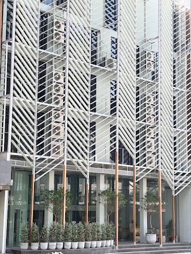 Udomsuk Hub coworking space in Bang Na, Thailand 1