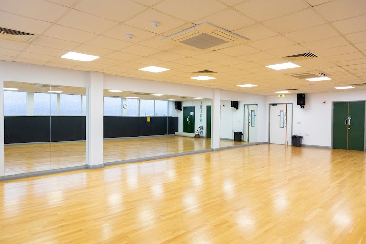 Hendon Leisure centre coworking space in London, United Kingdom of Great Britain and Northern Ireland 1