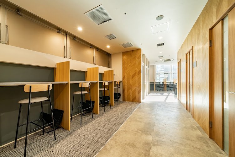 BIZcomfort町田ANNEX coworking space in Machida, Japan 1