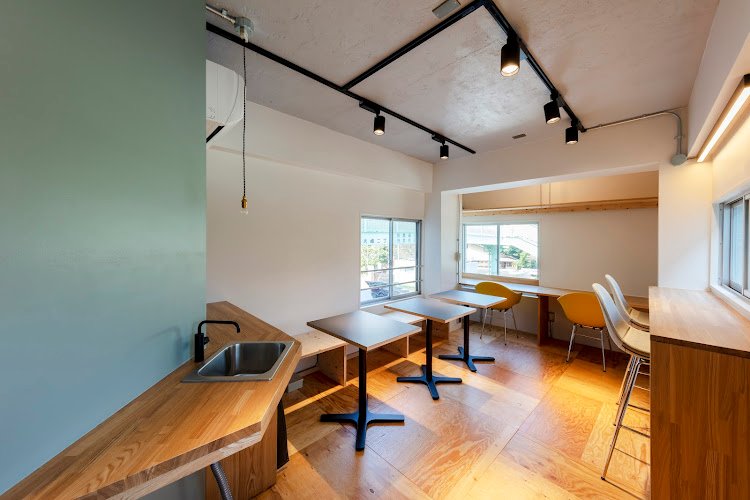 Inc-line coworking space in Shinagawa City, Japan 1