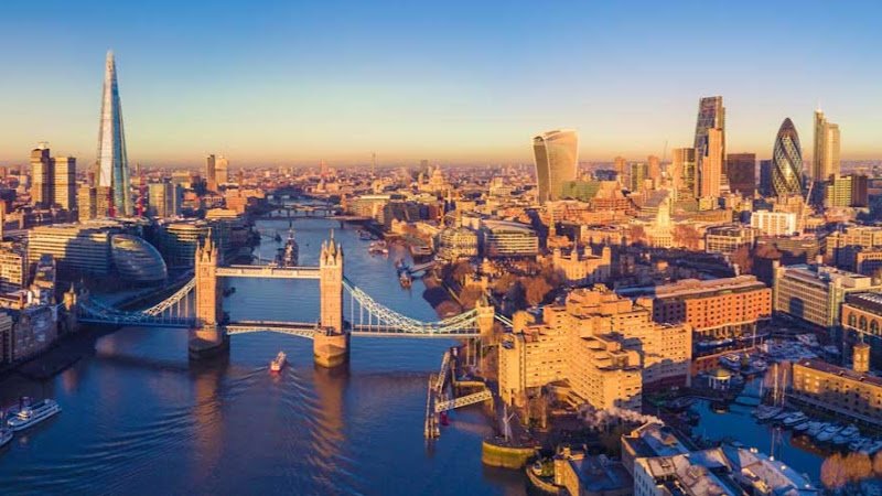 Find a London Office coworking space in London, United Kingdom of Great Britain and Northern Ireland 1