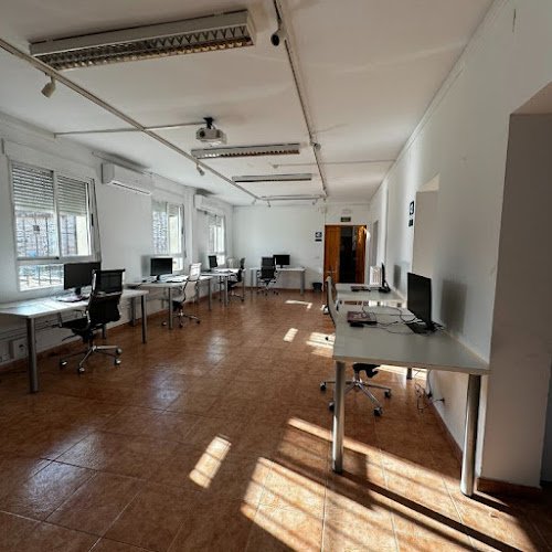 Ruraliving Espacio Coworking coworking space in Nava de la Asunción, Spain 1