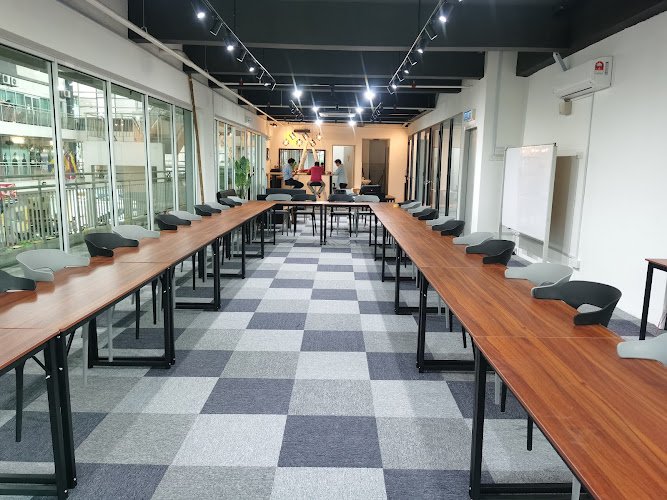 Thinker Table Bangi coworking space in Bandar Baru Bangi, Malaysia 1
