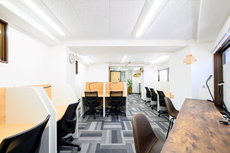 まなびステーション高円寺 coworking space in Suginami City, Japan 1
