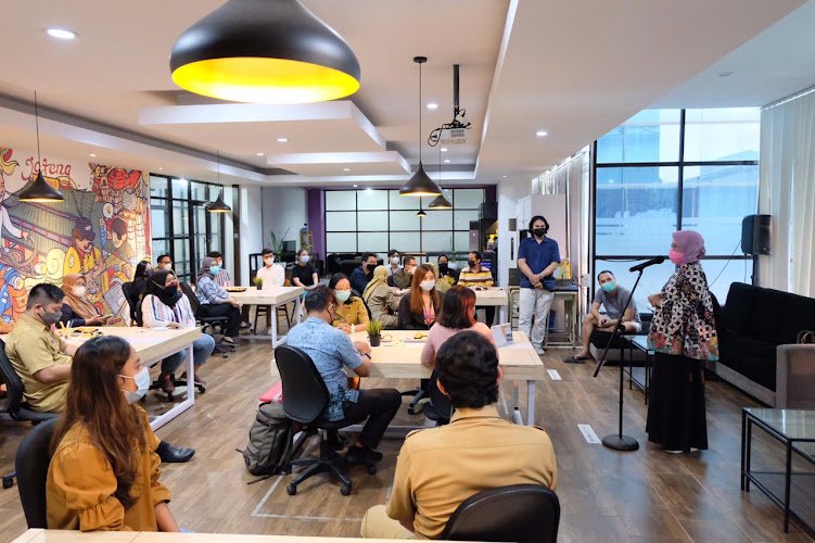Hetero Space Semarang coworking space in Semarang City, Indonesia 1