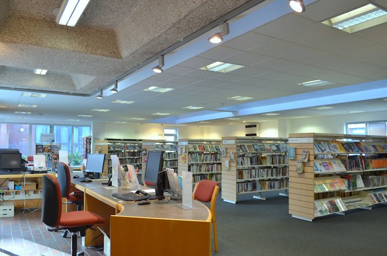Battersea Park Library coworking space in London, United Kingdom of Great Britain and Northern Ireland 1