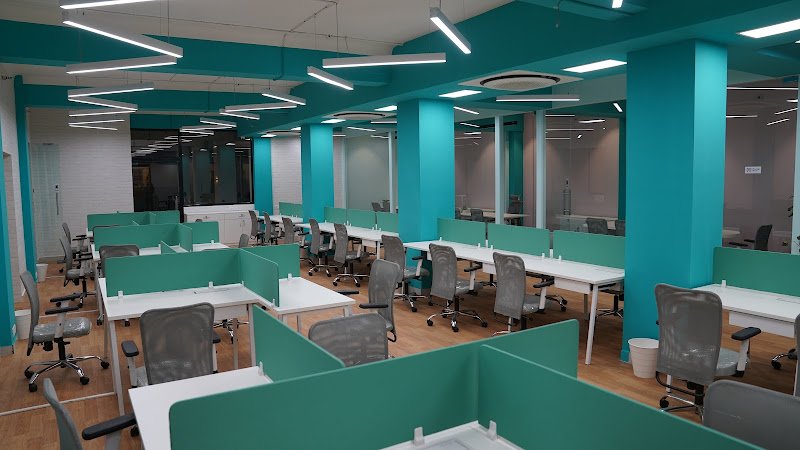 Famous Working Company coworking space in Mumbai, India 1
