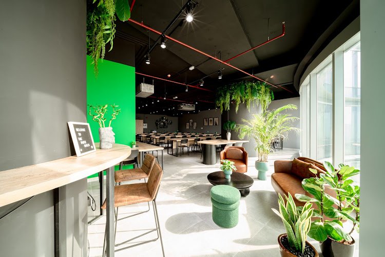 The Work Oasis - Addax Tower coworking space in AE, United Arab Emirates 1