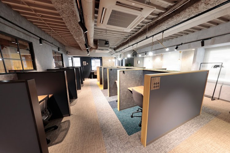 BIZcomfort横浜鶴屋町 coworking space in Yokohama, Japan 1