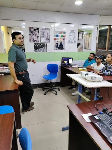Vastu consultant in East Delhi - LIVING ARCH - by Alkesh Gupta coworking space in New Delhi, Delhi, India 1