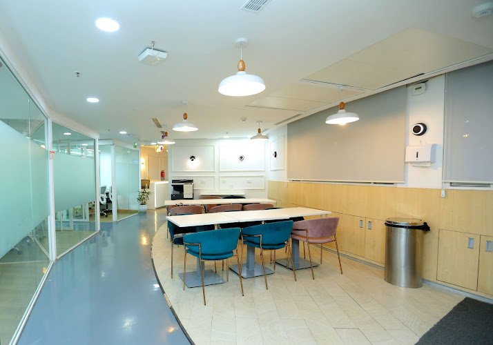 alt.f Statesman House Connaught Place - Coworking Space In Delhi coworking space in New Delhi, India 1