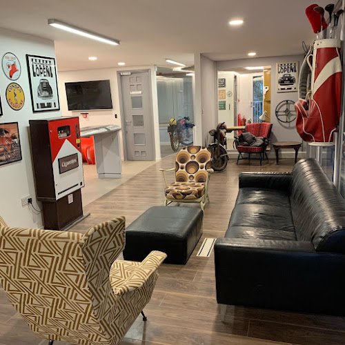 Officina coworking space in London, United Kingdom of Great Britain and Northern Ireland 1