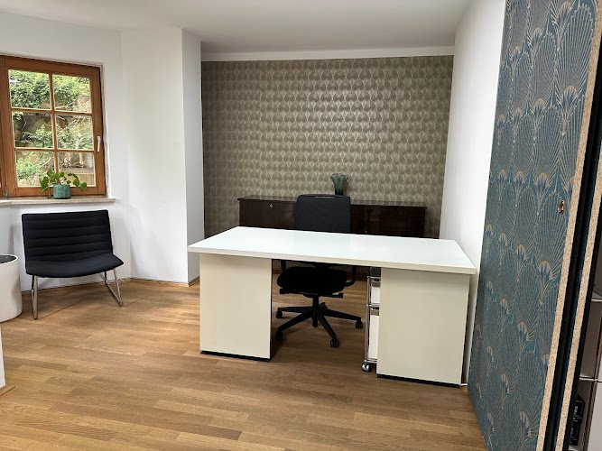 Büro Grünwald II coworking space in Grünwald, Germany 1