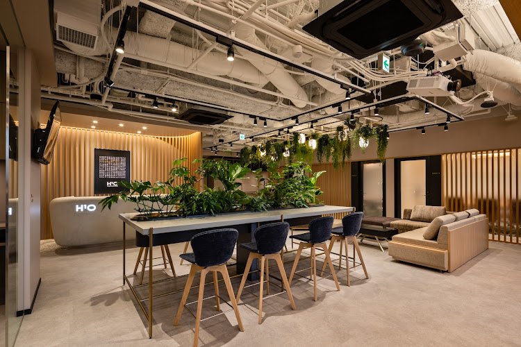 H¹O 麹町 coworking space in Chiyoda City, Japan 1