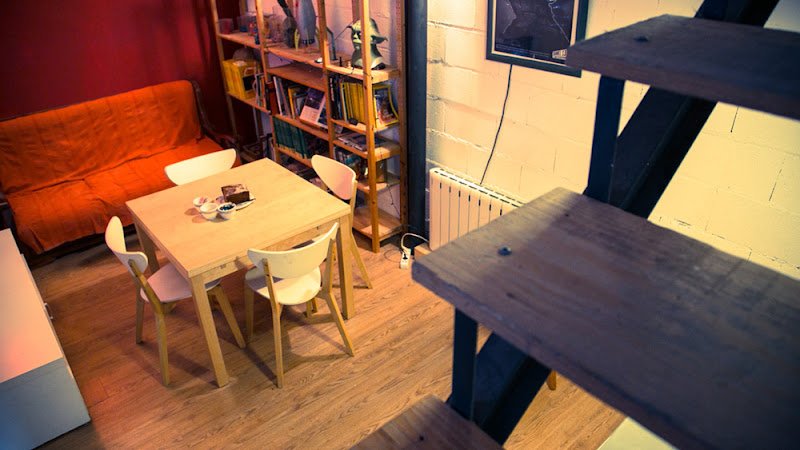 Nave 13 coworking space in Villanueva de la Vera, Spain 1