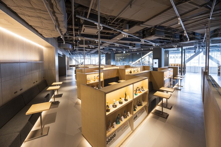 SHIBUYA TSUTAYA SHARE LOUNGE coworking space in Shibuya, Japan 1