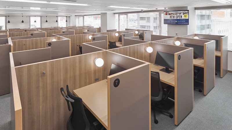 NewWork 赤羽東口 coworking space in Kita City, Japan 1