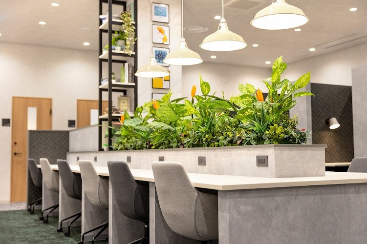 BIZcomfort和光市 coworking space in Wako, Japan 1