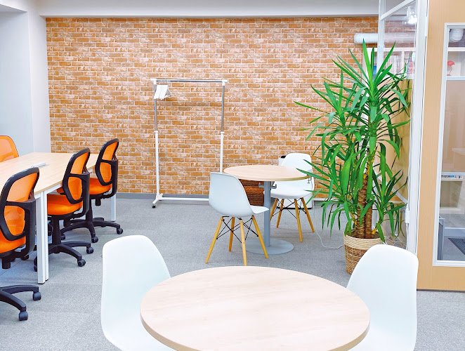 Coworking Space TeaTree Studio coworking space in Minato City, Japan 1
