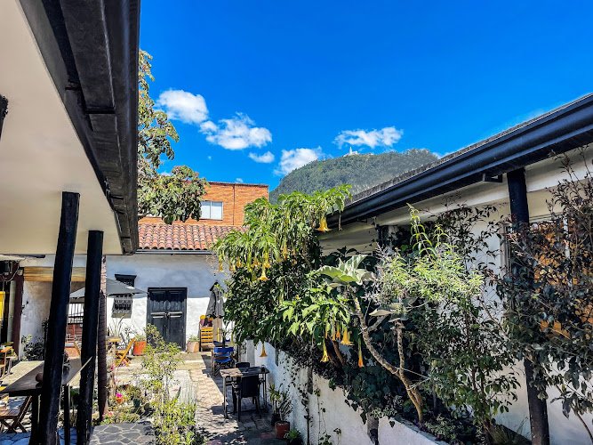 Yarumo Café & Hostel coworking space in Bogotá, Colombia 1